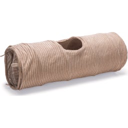 Designed by Lotte Tunnel per Gatti Ribbed - Rosa