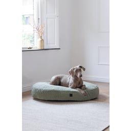 Designed by Lotte Oval Hundekissen Yndis Grün - 115x85x15 cm
