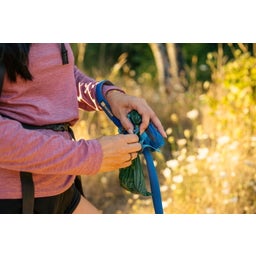 Ruffwear Stash Bag Mini™- Poepzakjesdispenser - Coastal Mountains