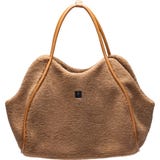 Designed by Lotte Prepravn&aacute; ta&scaron;ka Tebby